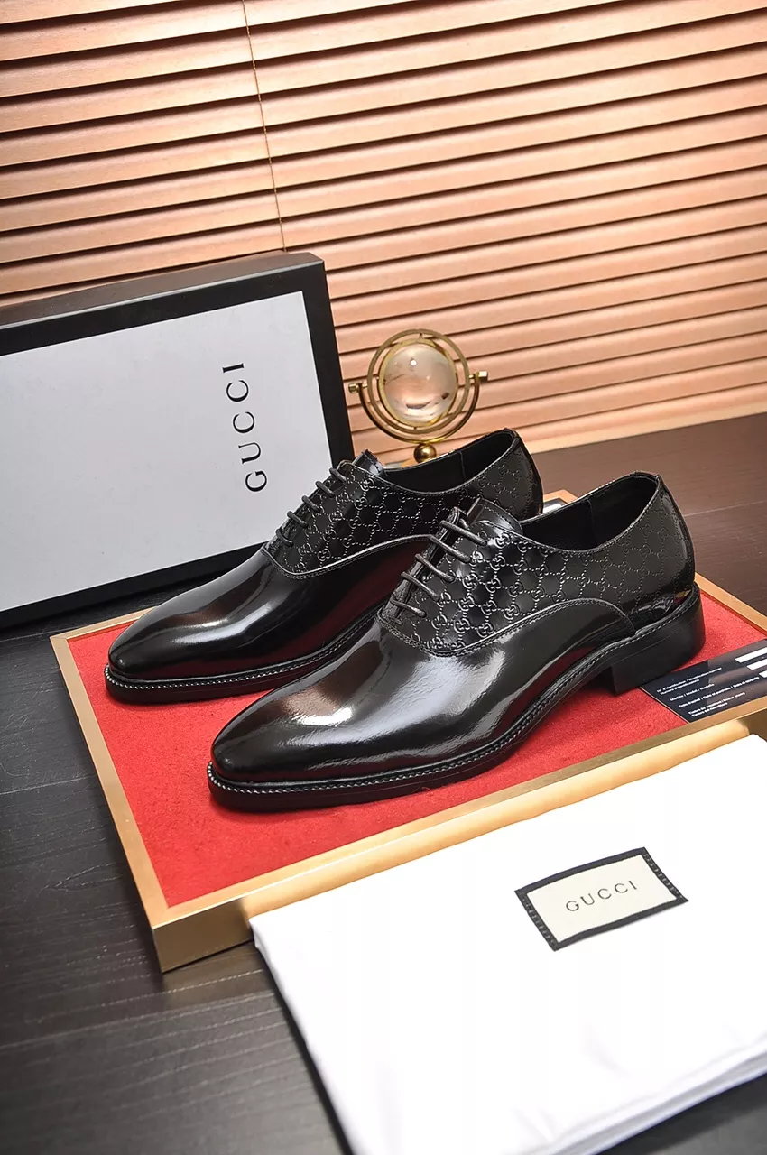 gucci oxfords chaussures pour homme s_1273464